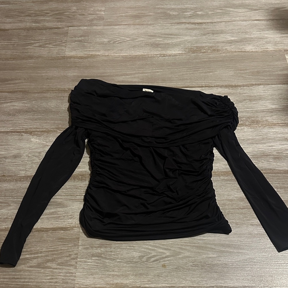Abercrombie & Fitch black top